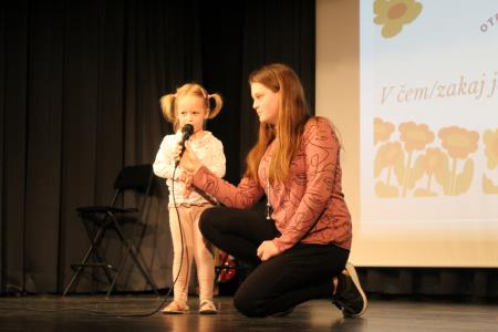 »Mamica je kakor zarja« (32)